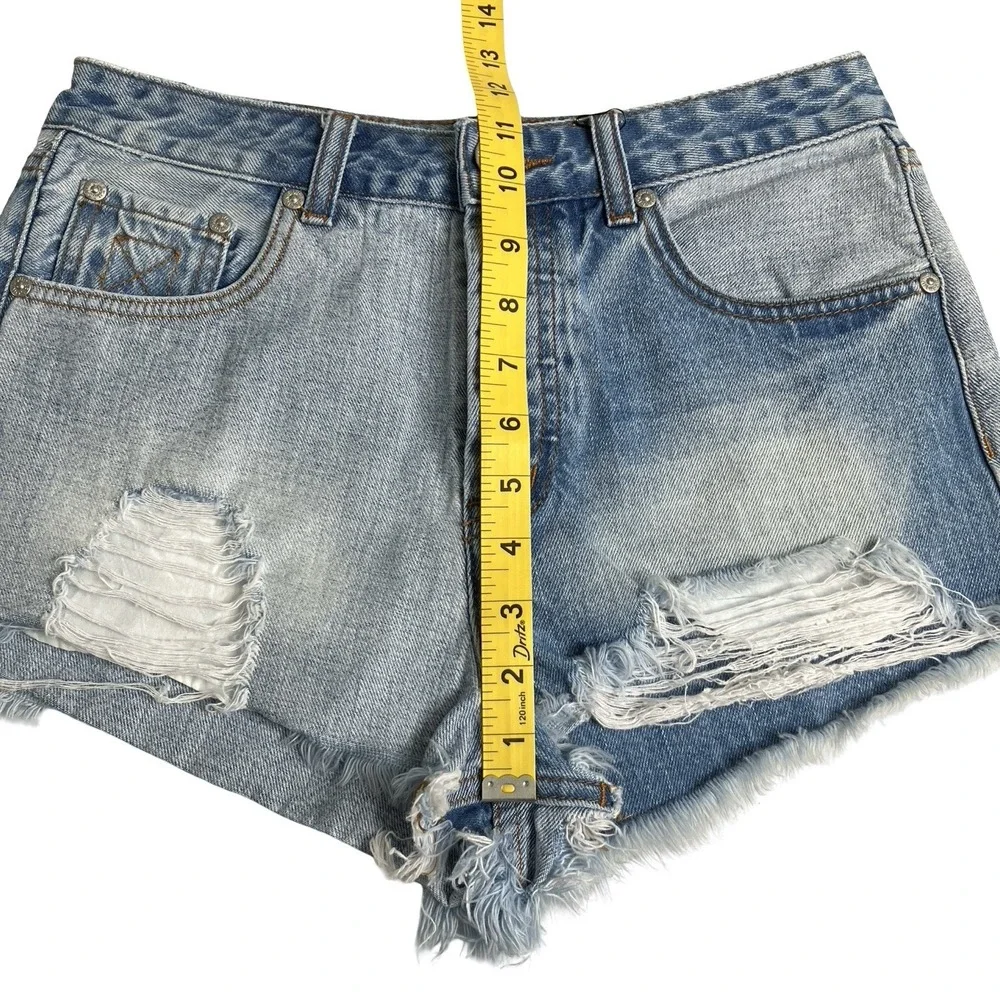 Superdown Distressed Daisy Duke Booty Shorts Womens 28 Button Fly Two Tone Denim